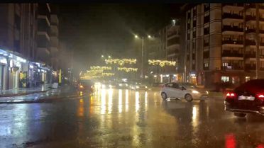 Düziçi'nde Şiddetli Yağış Ulaşımı Aksattı