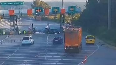 İzmir'de Patoloji Asistanı Kaza Sonucu Hayatını Kaybetti