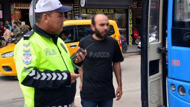 Adana'da Şoförlere Para Cezası