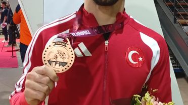 Kerem Kamal Bronz Madalya Kazandı
