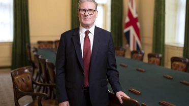 Starmer, Mandelson atamasını özür dileyerek eleştirdi