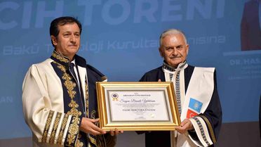 Binali Yıldırım'a fahri doktora ünvanı verildi