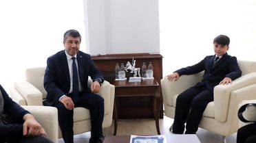 Çocuk başkanın ilk talebi, 'Daha çok kütüphane yapılsın' oldu