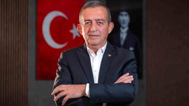 Erzincan TSO Başkanı Tanoğlu: '23 Nisan millet egemenliğinin simgesidir'