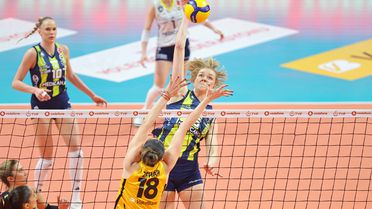 Fenerbahçe Medicana forması giyen Agnieszka Korneluk kariyerini noktaladı
