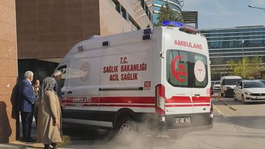 İnşaatta Elektrik Akımına Kapılan Genç Düşerek Yaralandı