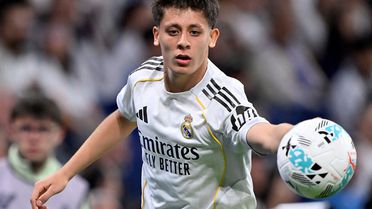 Mbappe ve Vinicius Junior'ın yuhalandığı maçta Arda Güler'e büyük onur