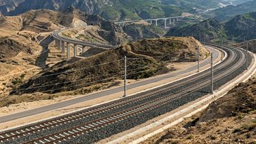 Suudi Arabistan: Türkiye'ye uzanacak demir yolu için çalışmalar yıl sonuna kadar tamamlanacak