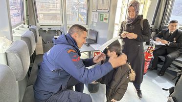 Amasra'da Çocuklar Sahil Güvenlik Botunu Gezdi