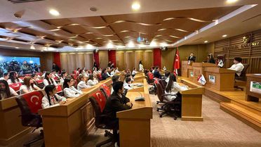 Bahçelievler'de 23 Nisan'a özel Çocuk Meclisi oturumu: 'Atamızın izindeyiz'