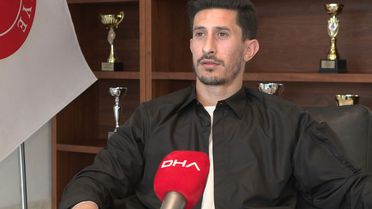 Burak Öksüz depremde yaşadıklarını 3 yıl sonra anlattı: Oturduğum bina...