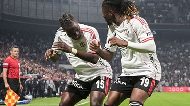 Dolmabahçe'de sürprize yer yok! Beşiktaş, kupada adını yarı finale yazdırdı