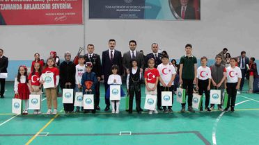 Manyas'ta 23 Nisan coşkusu