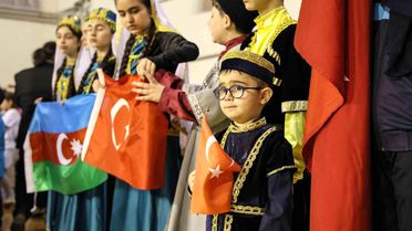 Türk ve Azeri kardeşler 23 Nisan coşkusunu Çameli'nde birlikte yaşadı