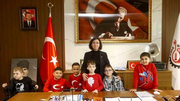 Başkanvekili Özkan özel misafirlerini ağırladı