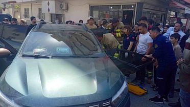 Cizre'deki kazada araçta sıkışan sürücüyü itfaiye kurtardı
