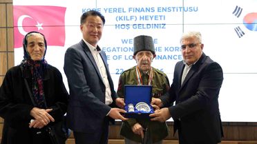 Kore Gazisi ile Koreli heyet Bağcılar'da buluştu