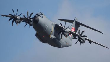 Belçika'ya ait askeri uçağa Haiti'de ateş açıldı