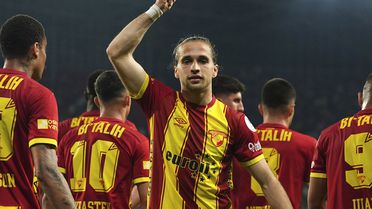 Göztepe galibiyeti hatırladı, Antalyaspor küme düşme hattında kaldı