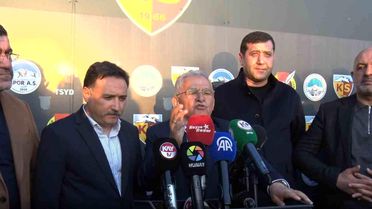 Kayseri protokolünde galibiyet sevinci