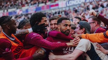 West Ham'ı 90+2'de hayata döndüren gol