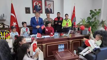 Hatay’da 23 Nisan’da valilik koltuğu çocuklara devredildi