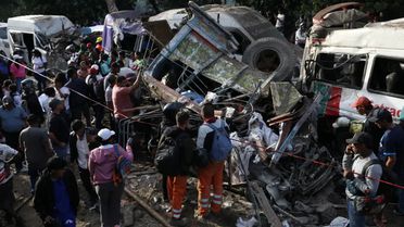 Kolombiya'da bombalı saldırıda 14 kişi öldü, 38 kişi yaralandı