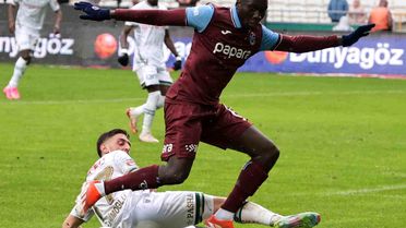 Konyaspor ve Trabzonspor 50. Randevuya Çıkıyor