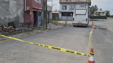 Aracını park etmek isterken 2 yaşındaki oğlunun ölümüne neden oldu