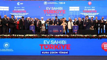 Bakan Kurum: 'İstanbul'da 100 bin yuvamızın kuralarını çektik, sahiplerini belirledik'