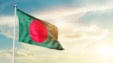 Bangladeş'te yıldırım düşmesi sonucu 14 kişi hayatını kaybetti