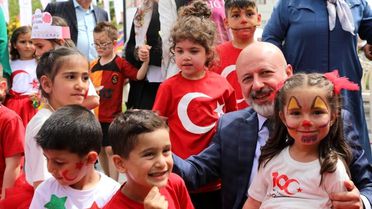 Başkan Çolakbayrakdar'dan çocuk şenliğine davet