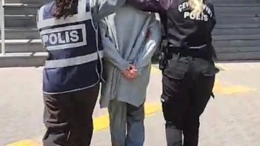 Kayseri'de Hırsızlıkla Aranan Kadın Yakalandı