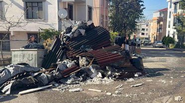Darıca'da Çatı Yangını Paniğe Neden Oldu