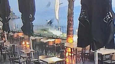 Kuşadası'nda alkollü sürücünün çarptığı elektrikli scooter sürücüsü öldü
