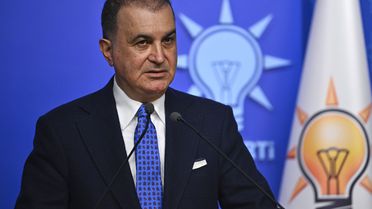 AK Parti Sözcüsü Ömer Çelik'ten Macron'a sert tepki: Gereksiz bir cüretkarlıkta olduğunu görüyoruz