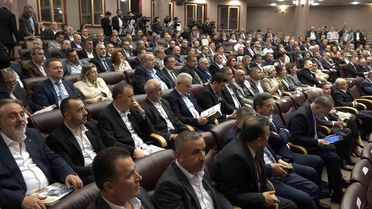 Bakan Bolat, Bursa'da iş adamlarıyla bir araya geldi