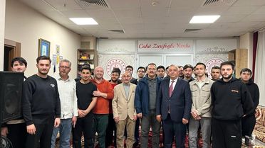 Başkan Bıyık üniversite gençliği ile bir araya geldi