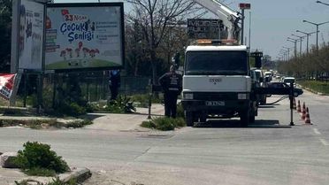 Başkan Tunç'tan Büyükşehir'e 'billboard' tepkisi: 'Bu zararı kim karşılayacak?'