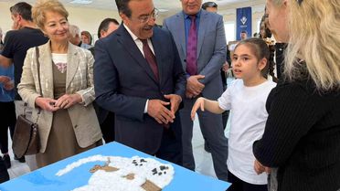 Burhaniye'de özel öğrencilerin düzenlediği bilim fuarı ilgi gördü