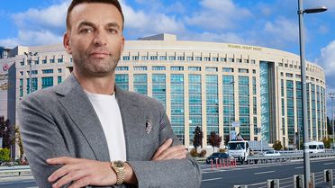 İBB davasında itirafçı sanık Adem Soytekin savunma yaptı! Salondan 'bozkurt' işareti yaparak çıktı