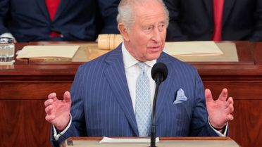 İngiltere Kralı 3. Charles, ortak oturumda ABD Kongresine hitap etti