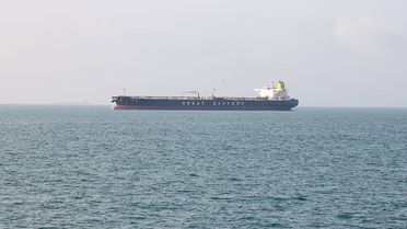 Savaşın başlamasından bu yana bir ilk! LNG tankeri Hürmüz Boğazı’nı geçti