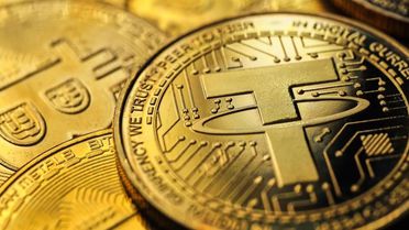 Tether'den Bitcoin madenciliği için tek katmanlı açık kaynak kontrol sistemi
