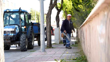 Yunusemre'de yaz mesaisi başladı
