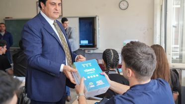 Şehitkamil’den öğrencilere dev destek: 75 bin kitap dağıtıldı