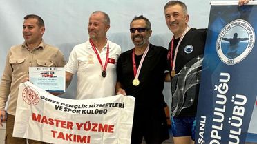 Tavşanlılı Şenol Sezen'den Yüzme Başarısı