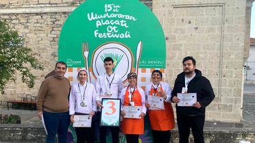 Balıkesirli Öğrencilerden Uluslararası Başarı