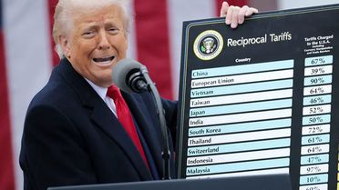 Trump, ticaret savaşlarını yeniden başlattı: Avrupa Birliği'ne yüzde 25 ek gümrük vergisi