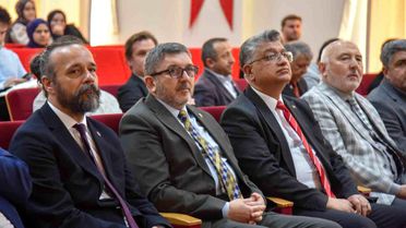 Osmanlı'nın Son Yüzyılı Konferansı BŞEÜ'de